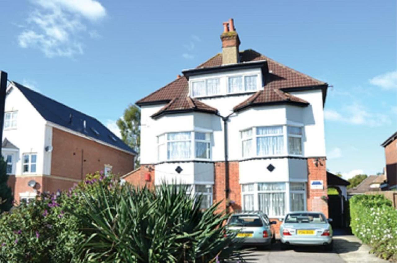 Carmel Serviced Rooms Southampton Exteriör bild